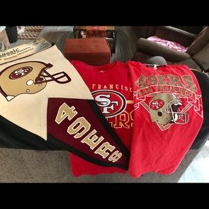 San Francisco 49’ers (2-shirts & pennant)
